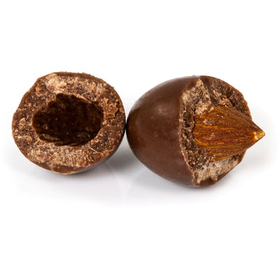 Amandes enrobées de chocolat au lait